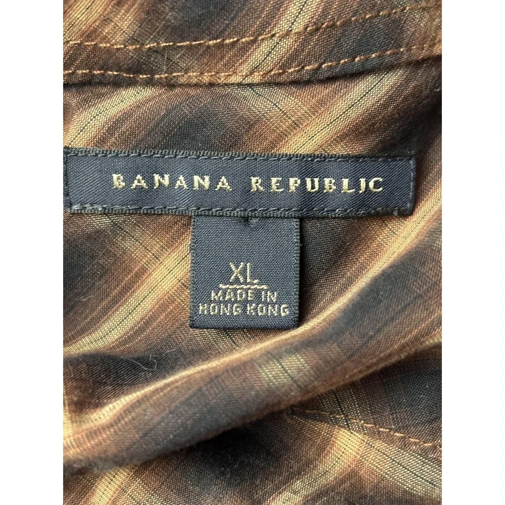 Banana Republic Shirt Mens XL Brown Plaid Western Pearl Snap Casual Long Sleeve